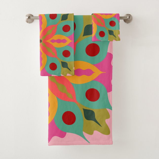 Abstract Stylized Layered Flower Large Scale Bath Towel Set (Insitu)