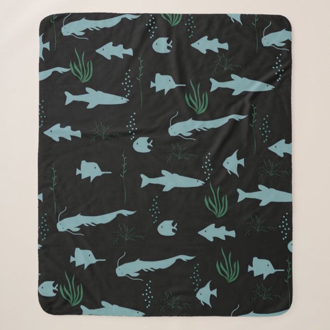 Abstract underwater pattern with fishes and seawee sherpa blanket (Front)