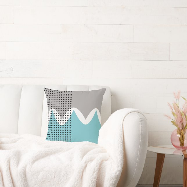 Abstract Wiggles  Throw Pillow (Couch)