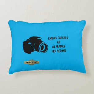 Accent pillow "ending careers 60 frames per sec"