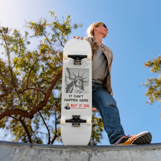 ACLU SKATEBOARD (Outdoor 1)