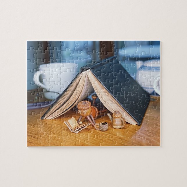 Acorn elf reading a book jigsaw puzzle (Horizontal)