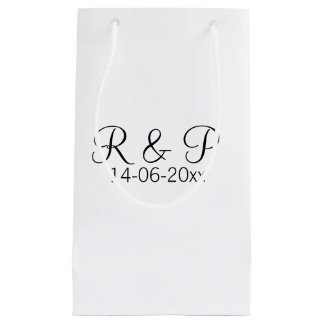 Add couple name monogram add date year wedding rom small gift bag
