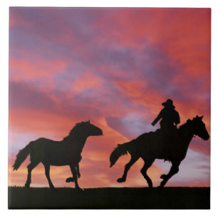 ADD YOUR OWN PHOTO TILE