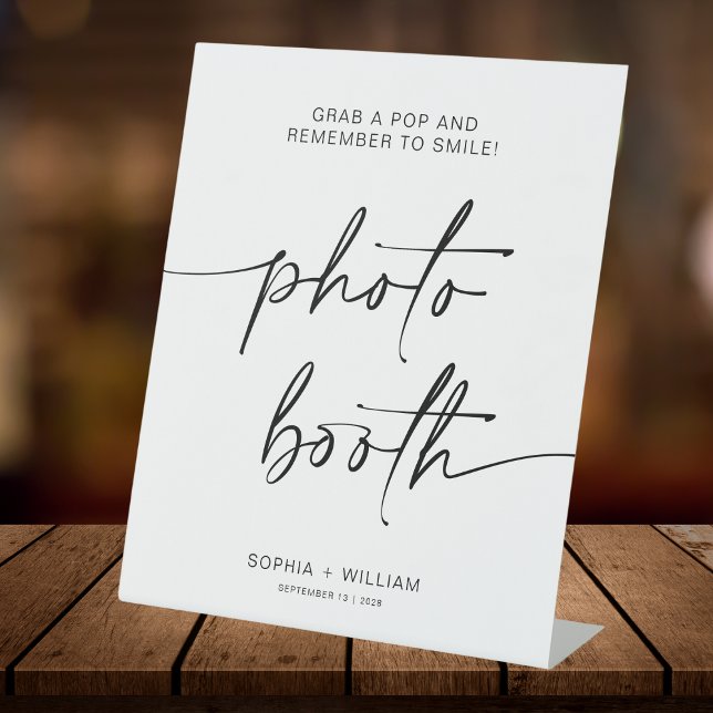 ADELLA Photo booth | simple remember to smile sign (Creator Uploaded)