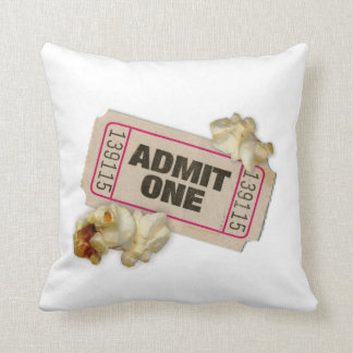 ADMETTEZ UN coussin de billet et de maïs éclaté de