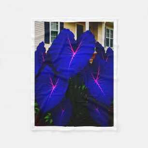ADOM Neon Purple Leaf Glow Blanket