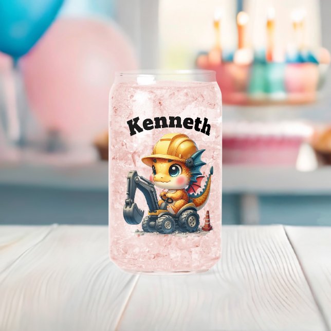 Adorable dragon de bébé faisant fonctionner une mi (Insitu (Baby Shower))