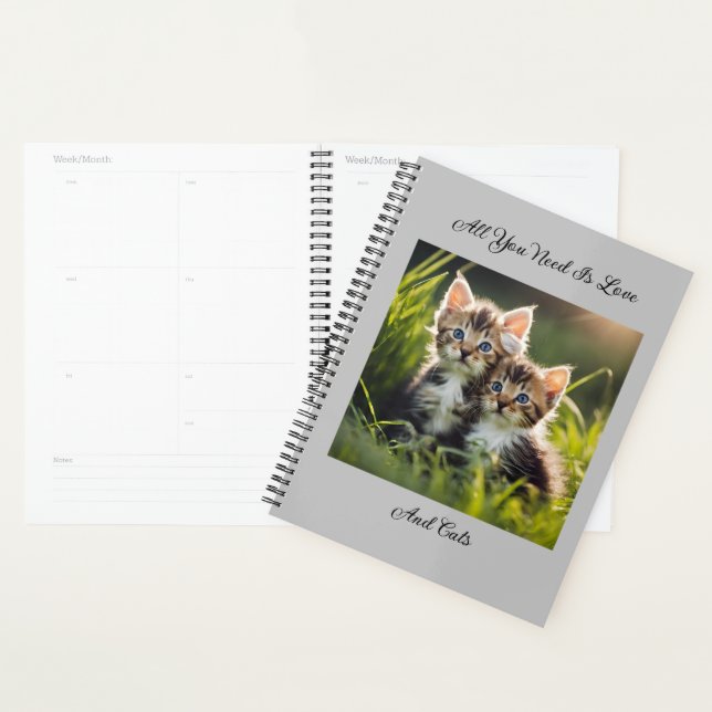 Adorable Kittens in Grass Planner (Display)