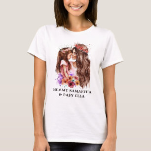 Adorable Mom and Daughter Bond (6) T-Shirt
