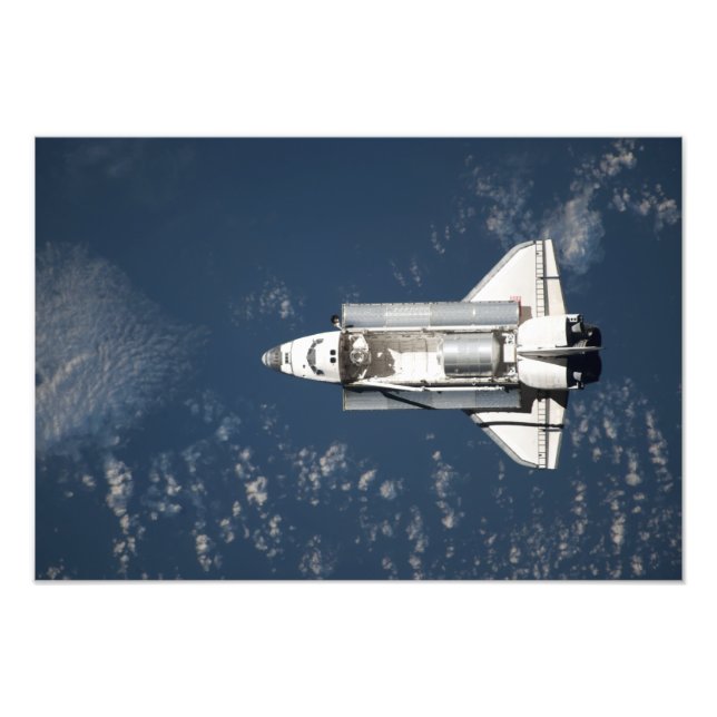Aerial view of Space Shuttle Discovery 3 Photo Print (Front)