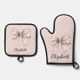 Aesthetic coquette pink bow Personalized Name Oven Mitt & Pot Holder Set