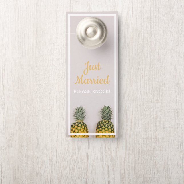 Affichette De Porte Ananas Juste Marié Ne Dérangez Pas Mariage (Sur le bouton)