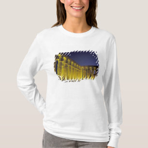 Africa, Egypt, Luxor. Sun court of Amenhotep T-Shirt