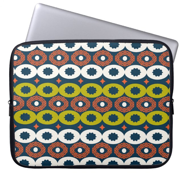 African Oval Shapes: Colourful Seamless. Laptop Sleeve (Front)