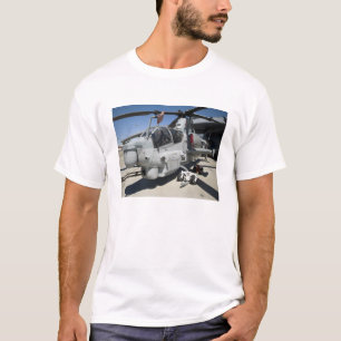 AH-1Z Super Cobra attack helicopter T-Shirt