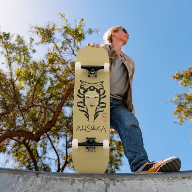 Ahsoka Face Brush Illustration Skateboard (Outdoor 1)