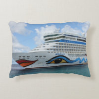 AIDAluna cruise ship anchered off Grenada island