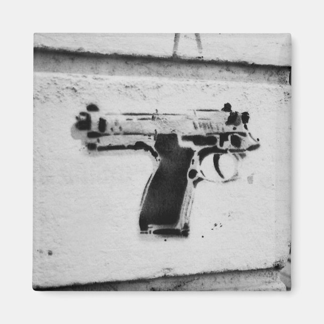 Aimant à l'arrière du pochoir à armes graffiti art frigo  (Devant)