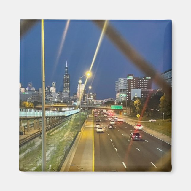 Aimant À Travers La clôture (Devant)