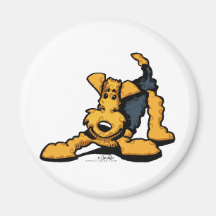 Aimant Airedale Terrier au jeu