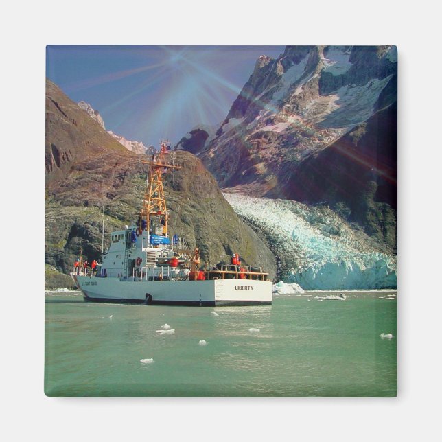 Aimant Alaskan Mountain View avec bateau (Devant)