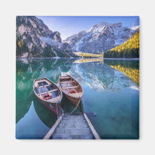 Aimant Alpes de dolomite du lac Braies, Italie