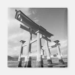 Aimant Asie, Japon, Miyajima. La porte de Torri.