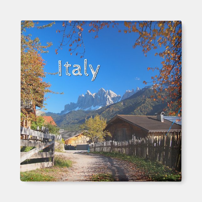Aimant Automne dans un village des Dolomites en Italie (Devant)