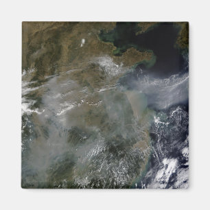 Aimant Brume à travers la plaine de Chine du Nord