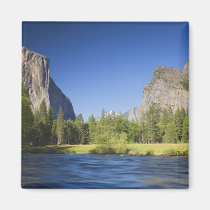 Aimant CA, Parc national de Yosemite, Vue de la vallée av