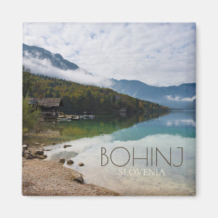 Aimant Cabine à côté de lac Bohinj en Slovénie