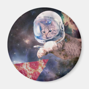 Aimant Chat d'astronaute chassant une tranche de pizza