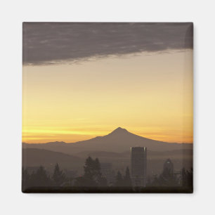 Aimant Ciel à l'aube sur Portland et Mt. Hood, Oregon