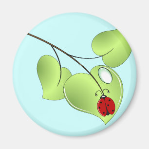 Aimant Coccinelle avec trois feuilles et une baisse