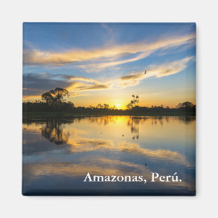 Aimant Coucher de soleil et réflexion en Amazonie