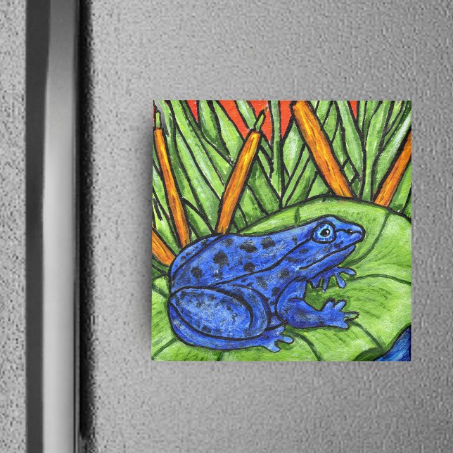 Aimant de grenouille bleu Pois0n (Blue poison frog on lily pad yellow reeds grass blades on square magnet.)
