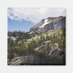 Aimant de montagne rocheuse