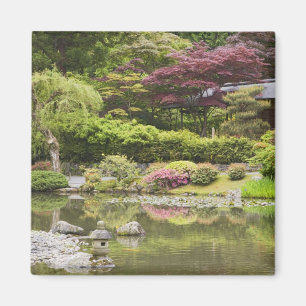 Aimant Des fleurs fleurissent au Jardin Japonais,