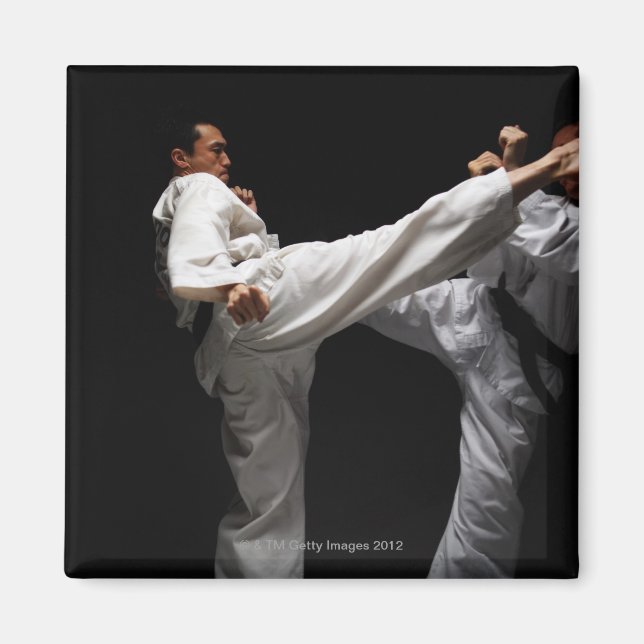 Aimant Deux ceintures Noires qui se déclenchent (Devant)