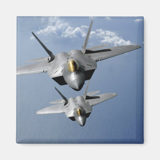 Aimant Deux F-22 Raptors survolent l'océan Pacifique (Devant)