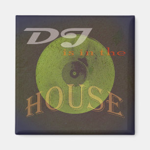 Aimant Dj est dans la couverture musicale maison