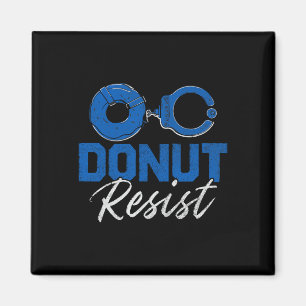 Aimant Donut résiste à l'amusante police policière de la