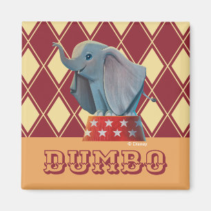 Aimant Dumbo  Podium Smiling Atop Circus