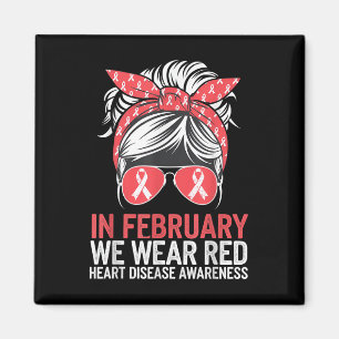 Aimant En Février, Nous Portons Le Rouge Pour Les Cherche