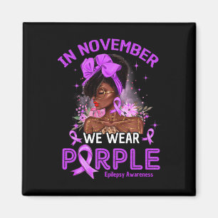 Aimant En Novembre Nous Portons Le Violet Femmes Noires É
