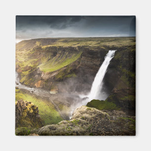 Aimant Été de la cascade   de Haifoss en Islande