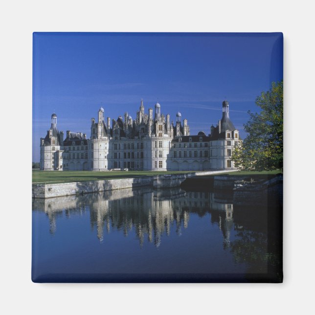 Aimant Europe, France, Vallée de la Loire. Château Chambo (Devant)