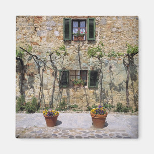 Aimant Europe, Italie, Monteriggioni. Une maison en pierr