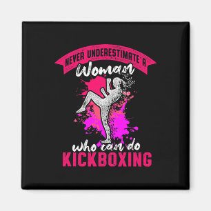 Aimant Femme de kickboxing Entraînement de kickboxing